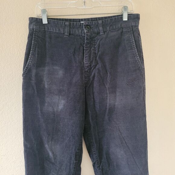 Mens Nike Club Corduroy Chino Pants Charcoal Gray Size W30 x L32 FZ0786-010 - Picture 2 of 10